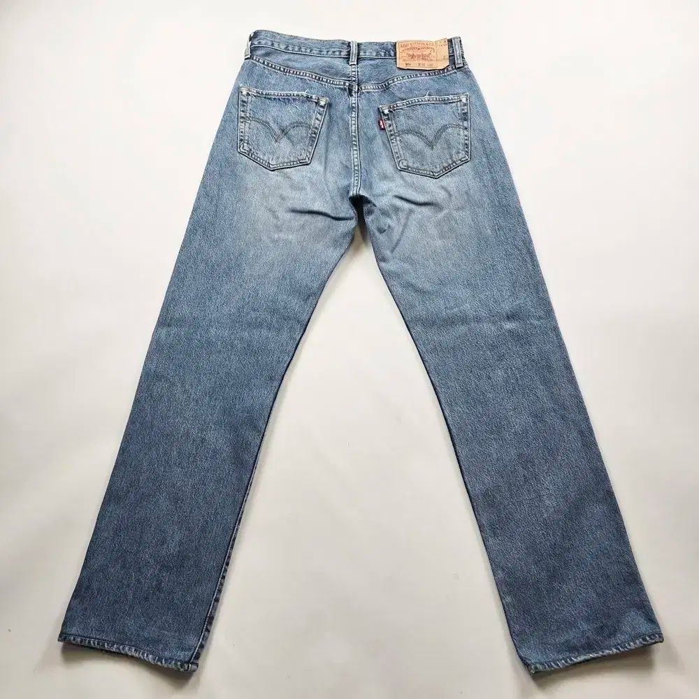 【雷市場（ポンジャン）商品韓国直送】 LEVI'S(リーバイス) 501 デニム ライトブルーデニム サイズ 31 NO 6485