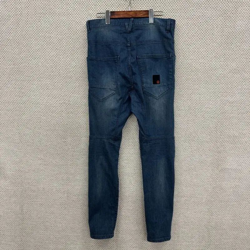 GUESS(ゲス) ヴィンテージ ストレッチ デニム 30 インチ D02476