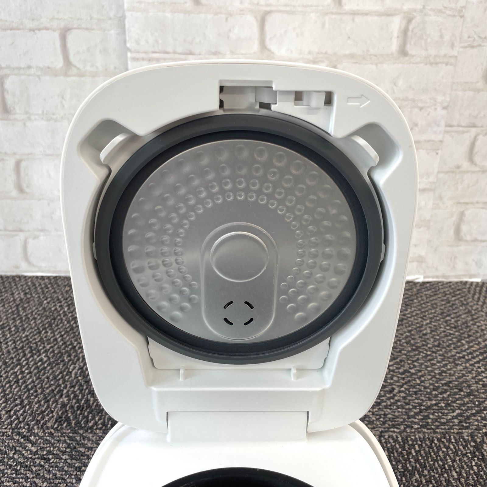 TOSHIBA 東芝 IHジャー 炊飯器 RC-5XT 2023年製 ホワイト 楽天 TOSHIBA 東芝 IHジャー 炊飯器 RC-5XT 2023年製 ホワイト 楽天