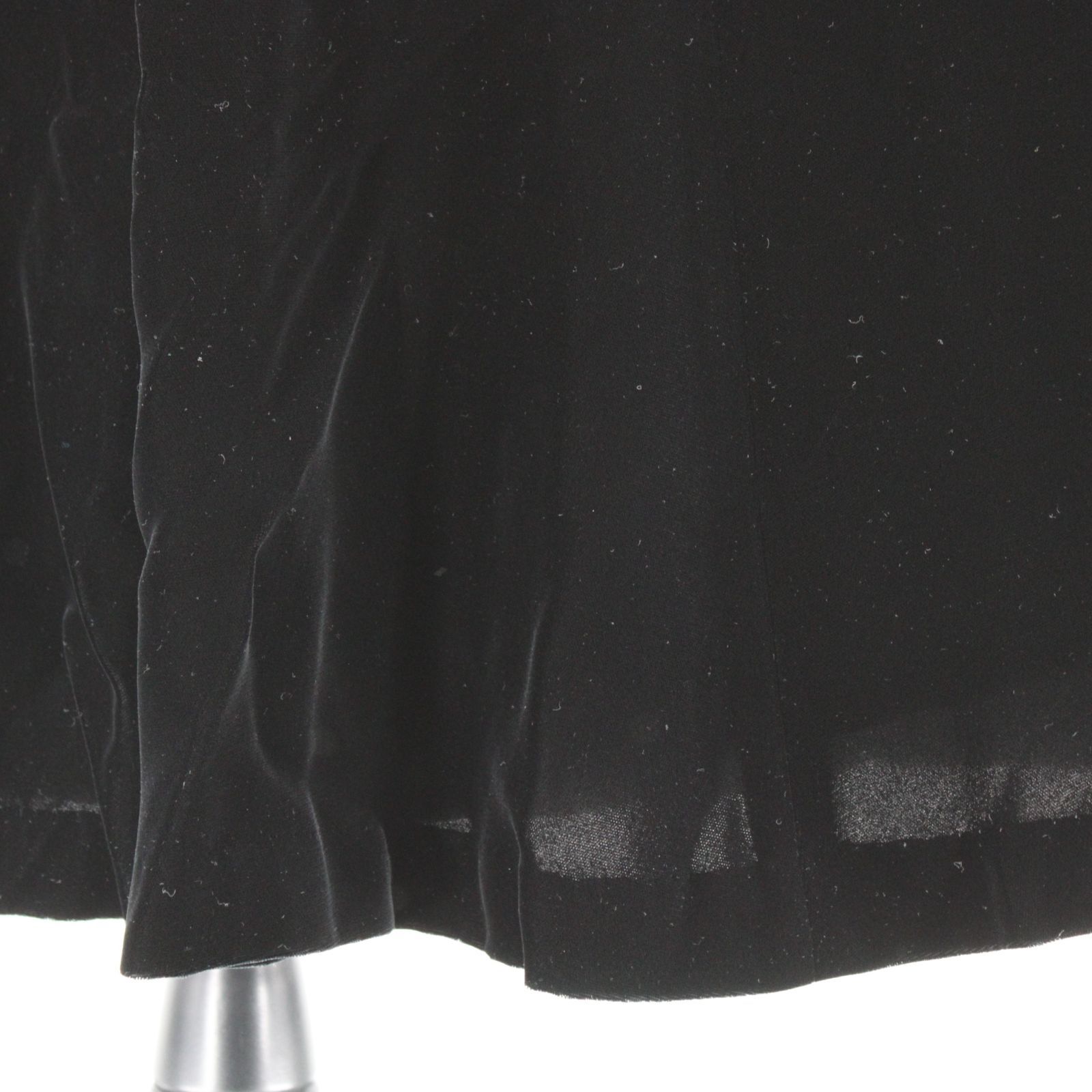 フォーマルウェア ブラック×ベルベット Addenda by RENOWN＆ jean dore palais 上下セット 黒 感 マダム ベロア 上品 柄 模様 無地 ボタン スーツ 正装 ジャケット 上着 スカート 長袖 冬