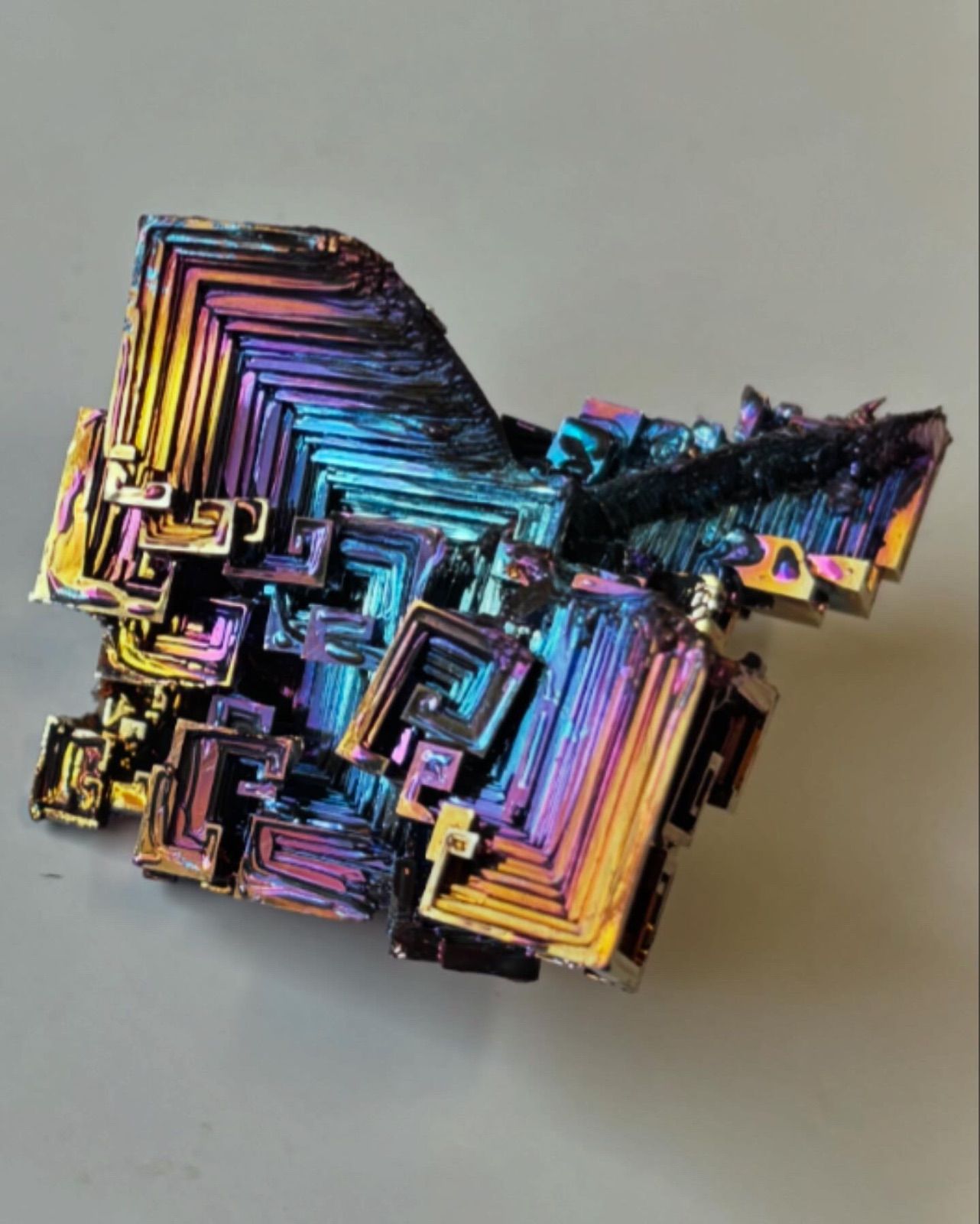 ビスマス結晶　レインボー