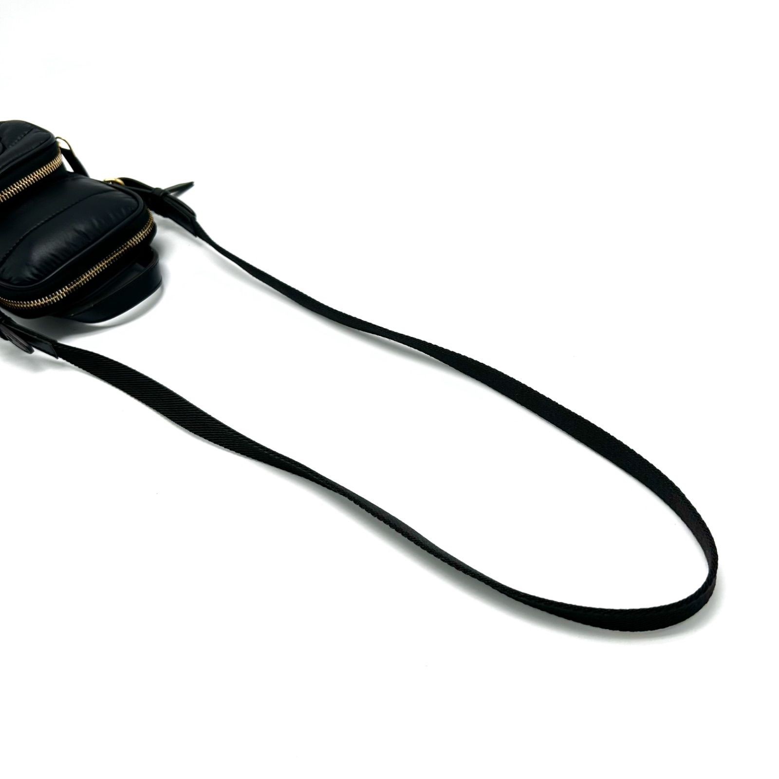 ◎ 未使用級 MONCLER モンクレール キリア2 ショルダーバッグ 肩掛け 
