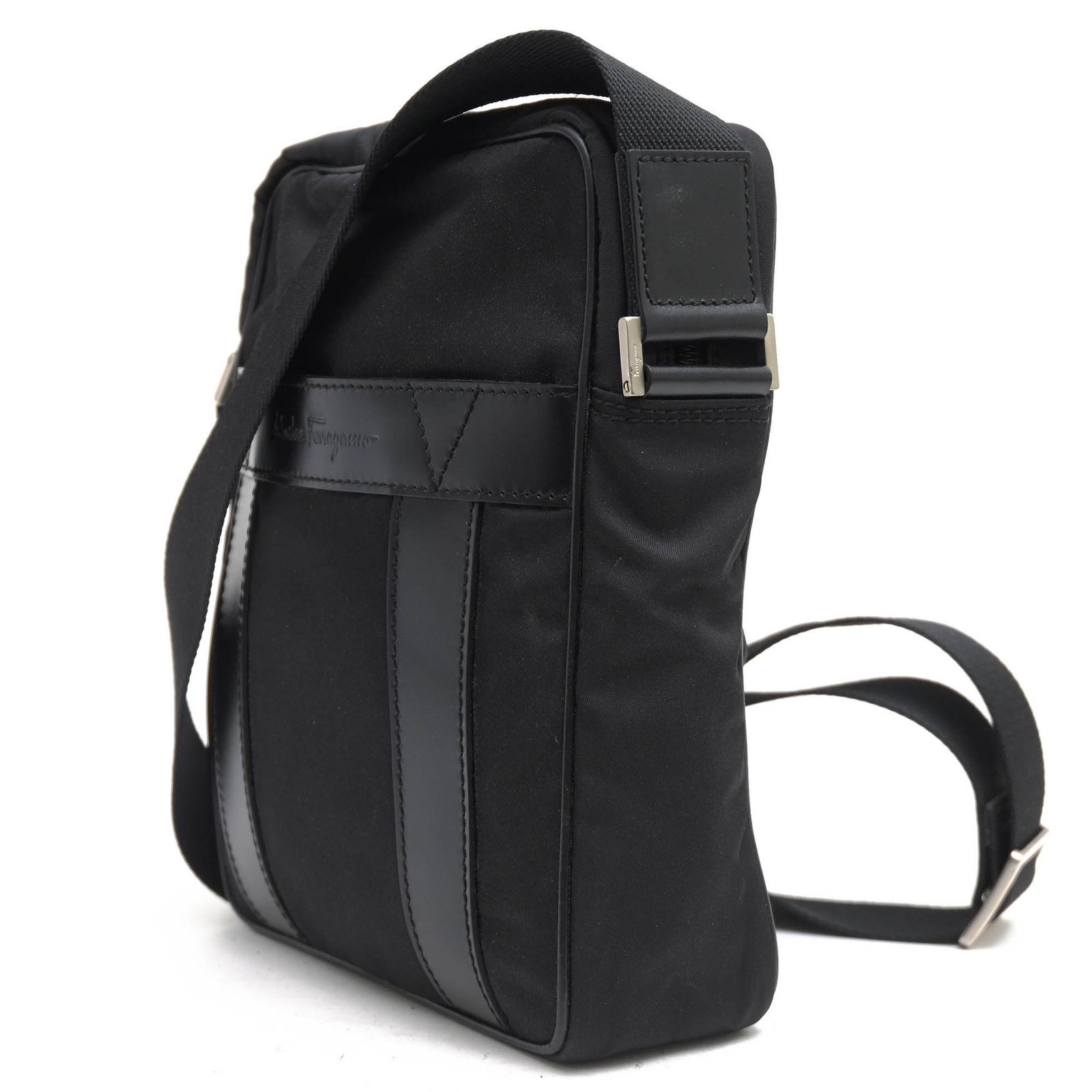 フェラガモ メンズ ショルダーバッグ FZ-24 ブラック 楽天市場】【バッグ】Salvatore Ferragamo サルヴァトーレ