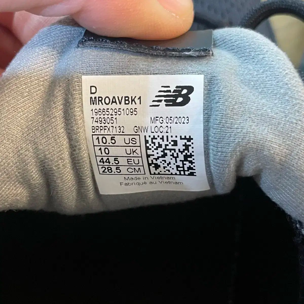 ランニングシューズ 285