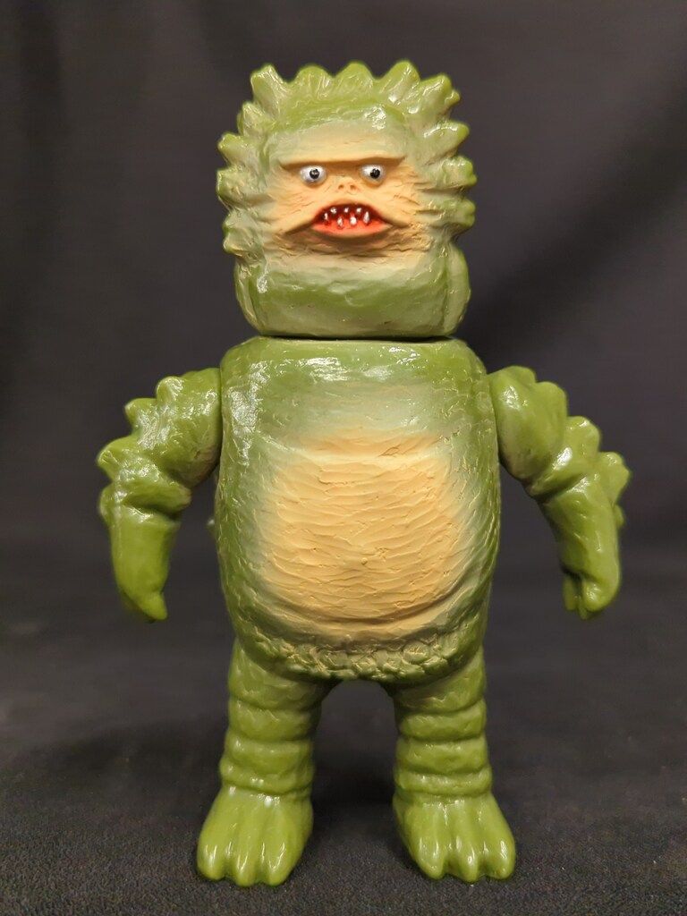 サンガッツ本舗 円谷怪獣総進撃 カネゴン レッドマン版 検索:ウルトラQ