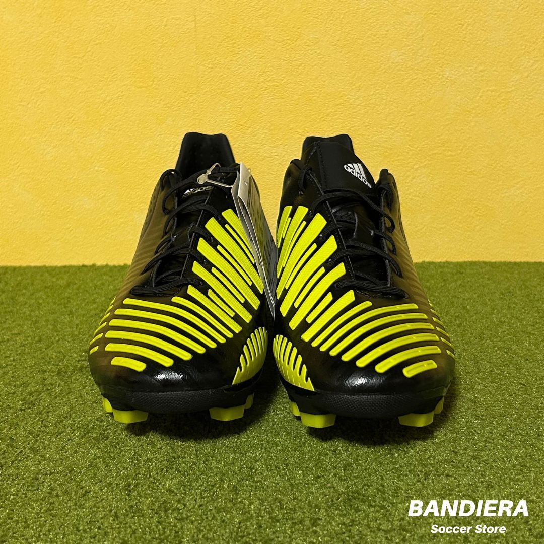 新品・未使用】ADIDAS アディダス サッカースパイク プレデター