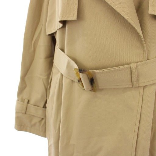 ベージュ 20251017030