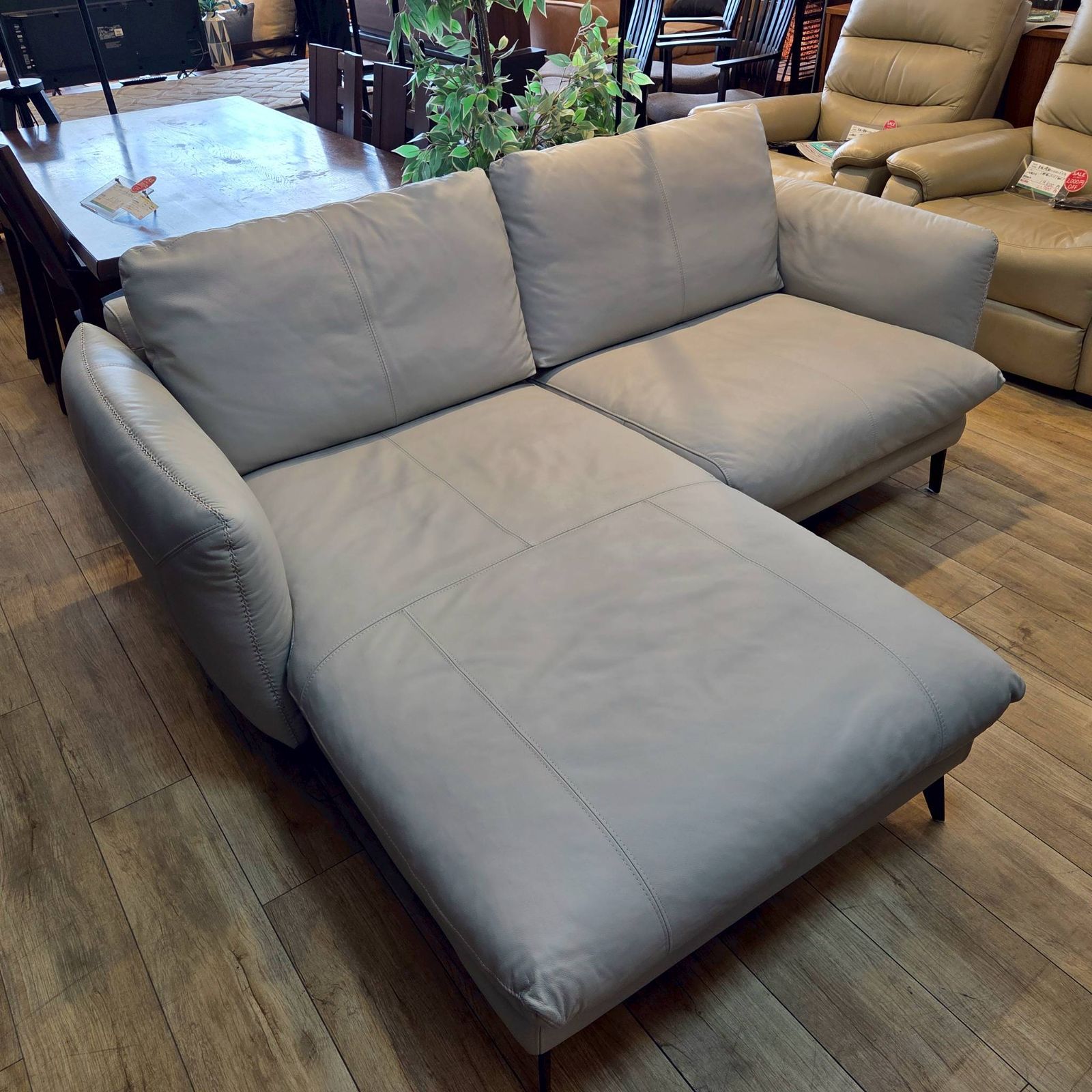 極美品】IDC大塚家具 IDC OTSUKA カウチソファ 総本革張り フェザー L