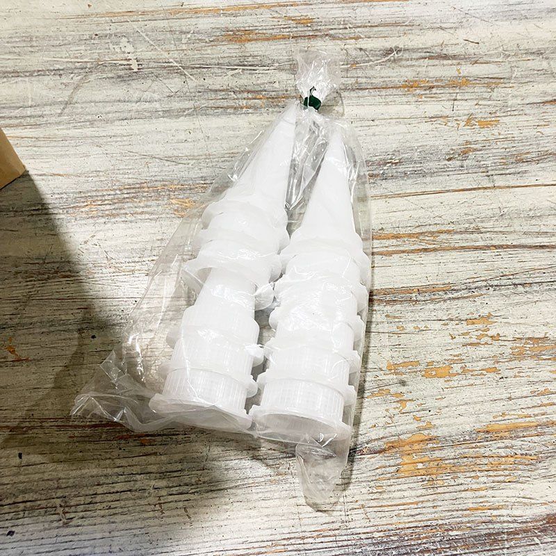 ♥ タイルメント ネオストロングU 根太 束 フローリング施工用 接着剤 製造 4月以降 12本入１箱 HRDEVELOPMENT_JP