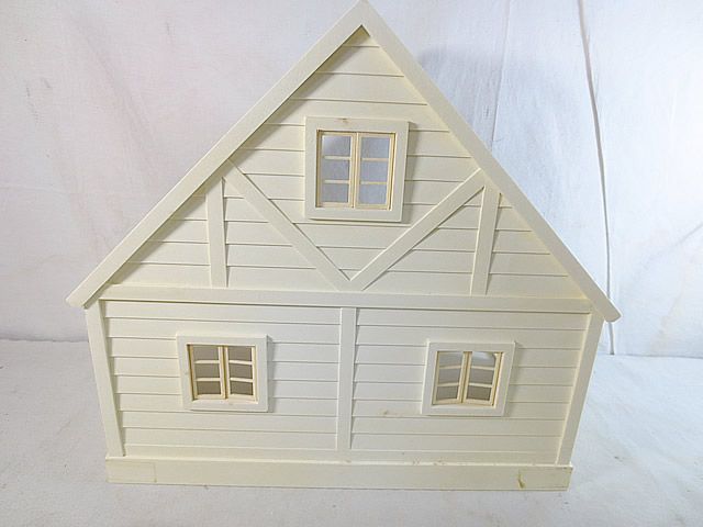 美品　エポック社　シルバニアファミリー 白いお家 美品 エポック社 シルバニアファミリー 白いお家 - メルカリ
