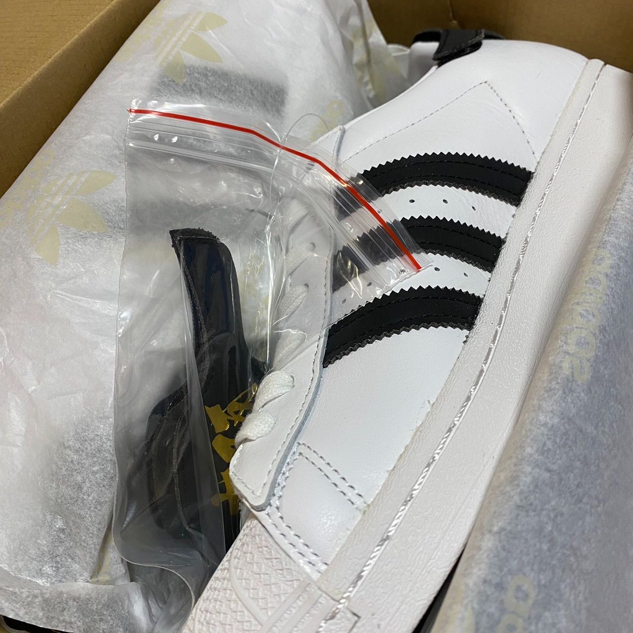 adidas originals SUPERSTAR アディダス オリジナルス スーパー