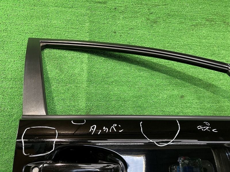 車 ウィッシュ ZGE25G 右フロントドア 1.8X 4WD ニホンイタ M408 67001 