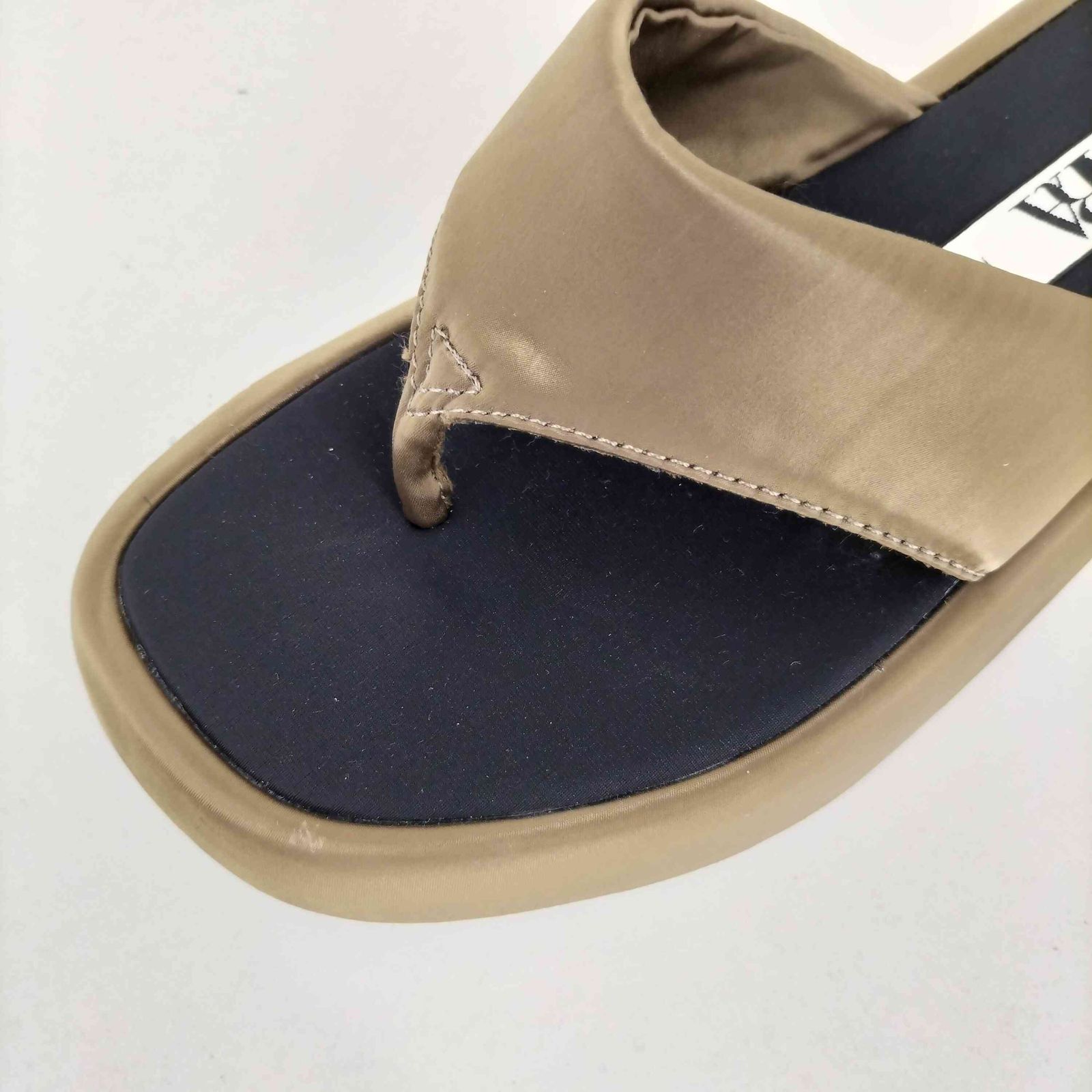 ブラットフォームサンダル　zara ZARAプラットフォームサンダル - メルカリ