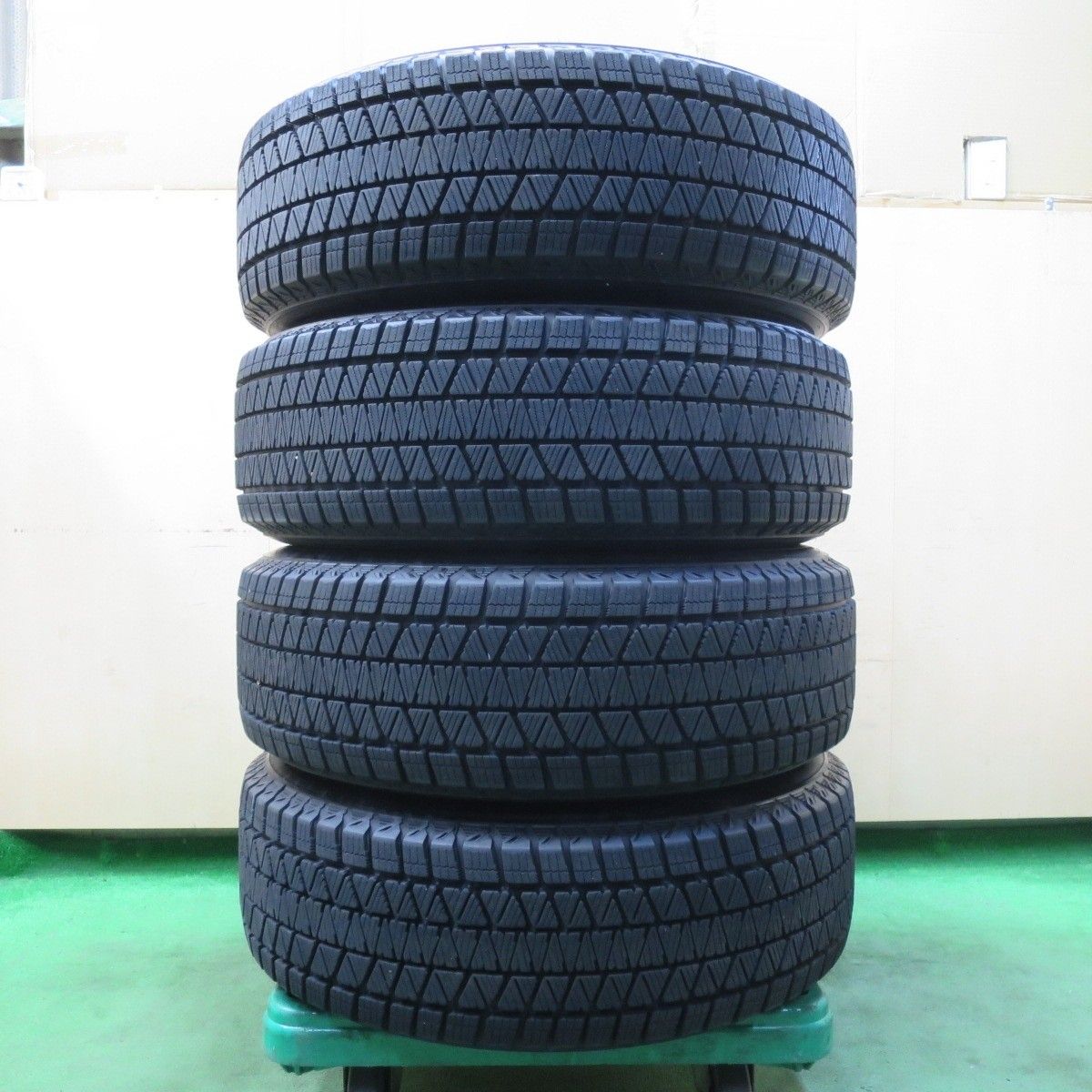 バリ溝！21年！キレイ！9.5分☆スタッドレス 225/65R17 ブリヂストン 