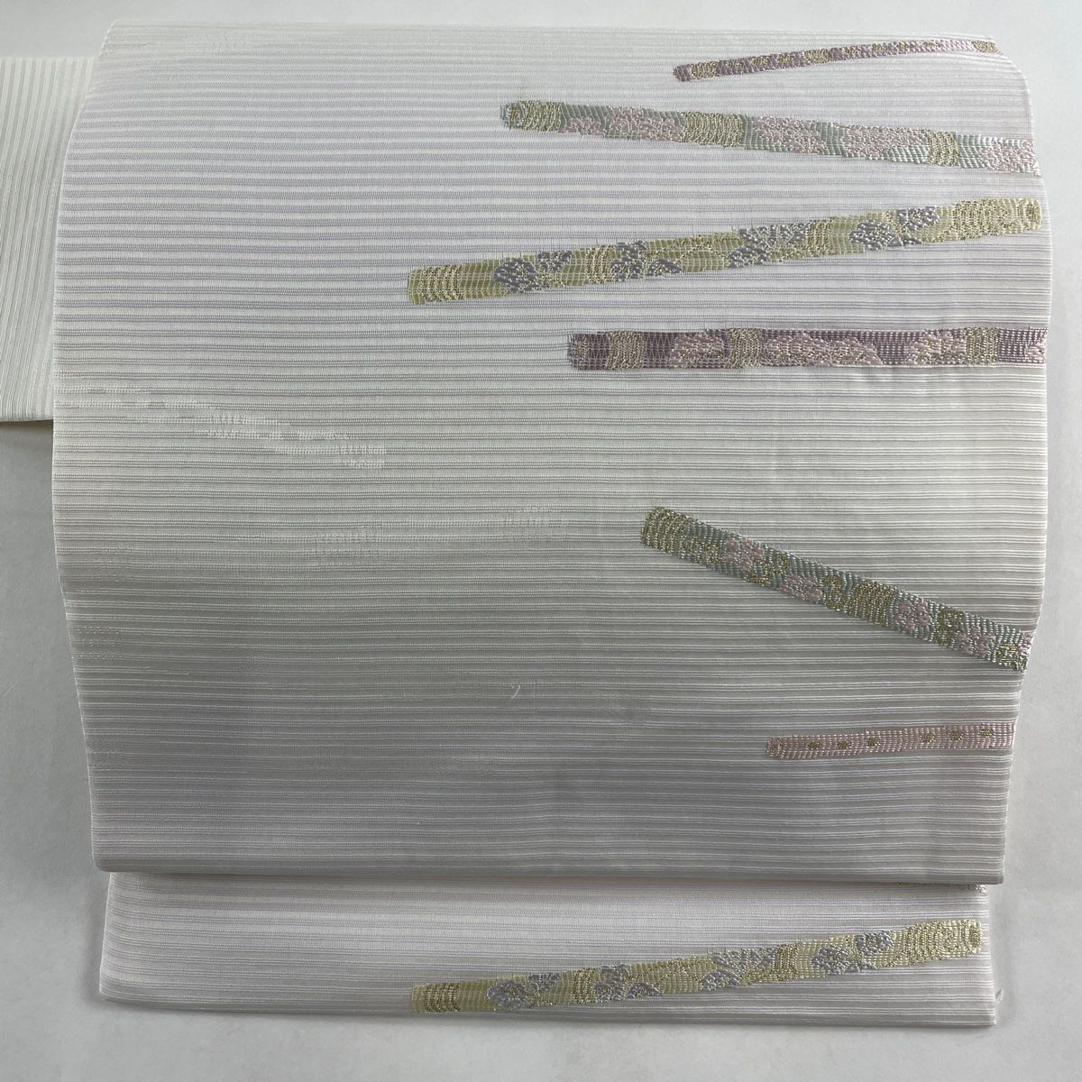名古屋帯 秀品 夏帯 絽 笛 金糸 白 正絹