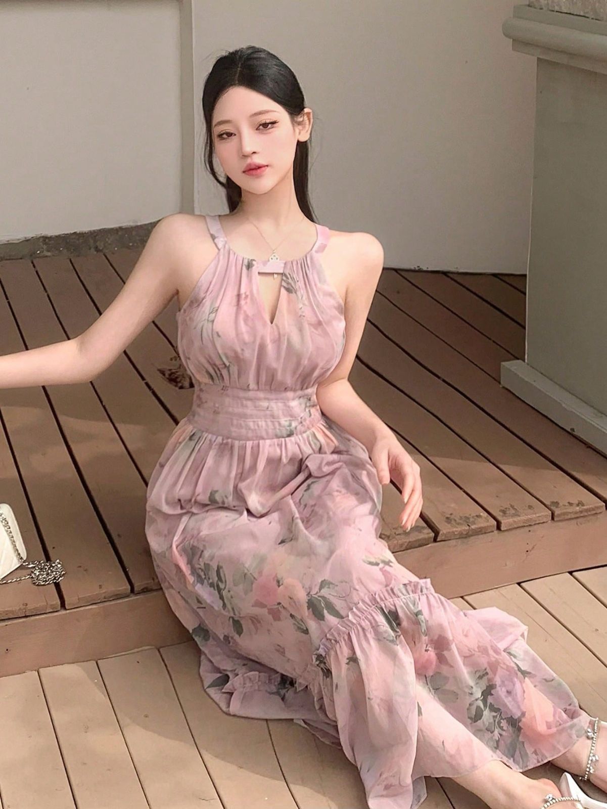   ホルターネック フローラルプリントシフォンドレス DAZY シフォン フローラルプリント ホルターネック ワンピース