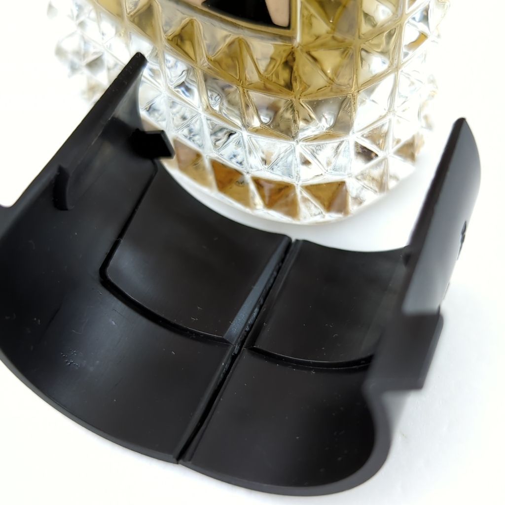 ヴァレンティノ ウオモ