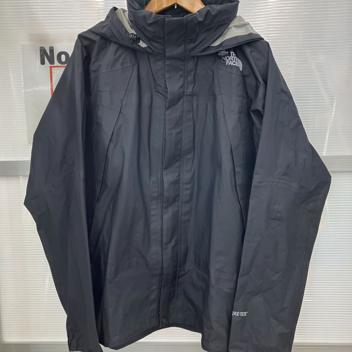 ★THE NORTH FACE GORE-TEX＜L＞ジャケット&パンツセット THE NORTH FACE GORE-TEX ジャケットとパンツセット