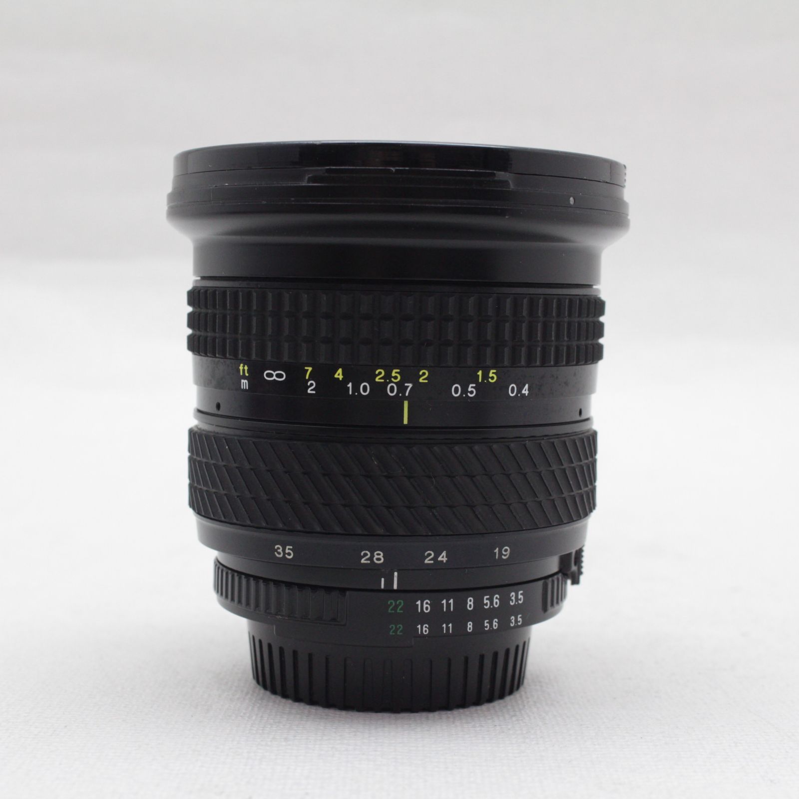 ♦Tokina AF 19-35mm F3.5-4.5 (ニコンFマウント）