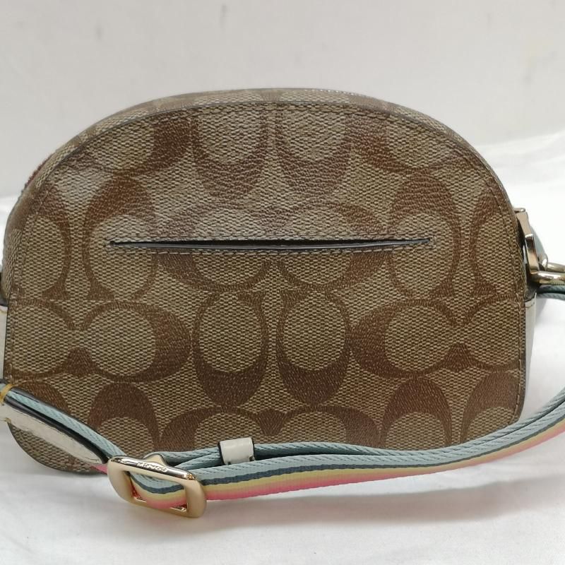 コーチショルダーバック　COACH×PEANUTS COACH コーチ C4238 新作 ショルダーバッグ スヌーピー コラボ X