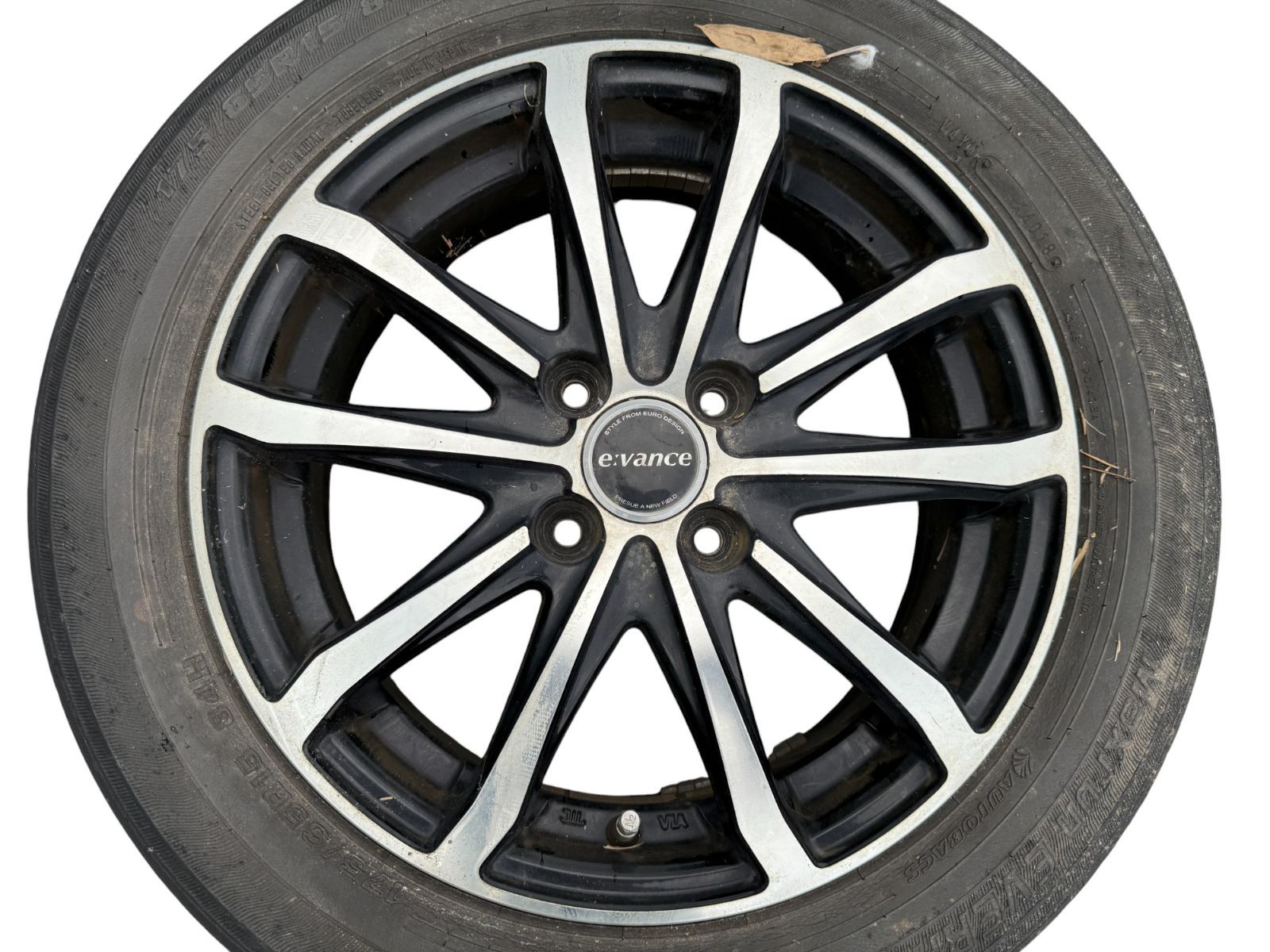 アクア NHP10 175/65R15 社外 アルミホイール 4本セット 管理番号:5075