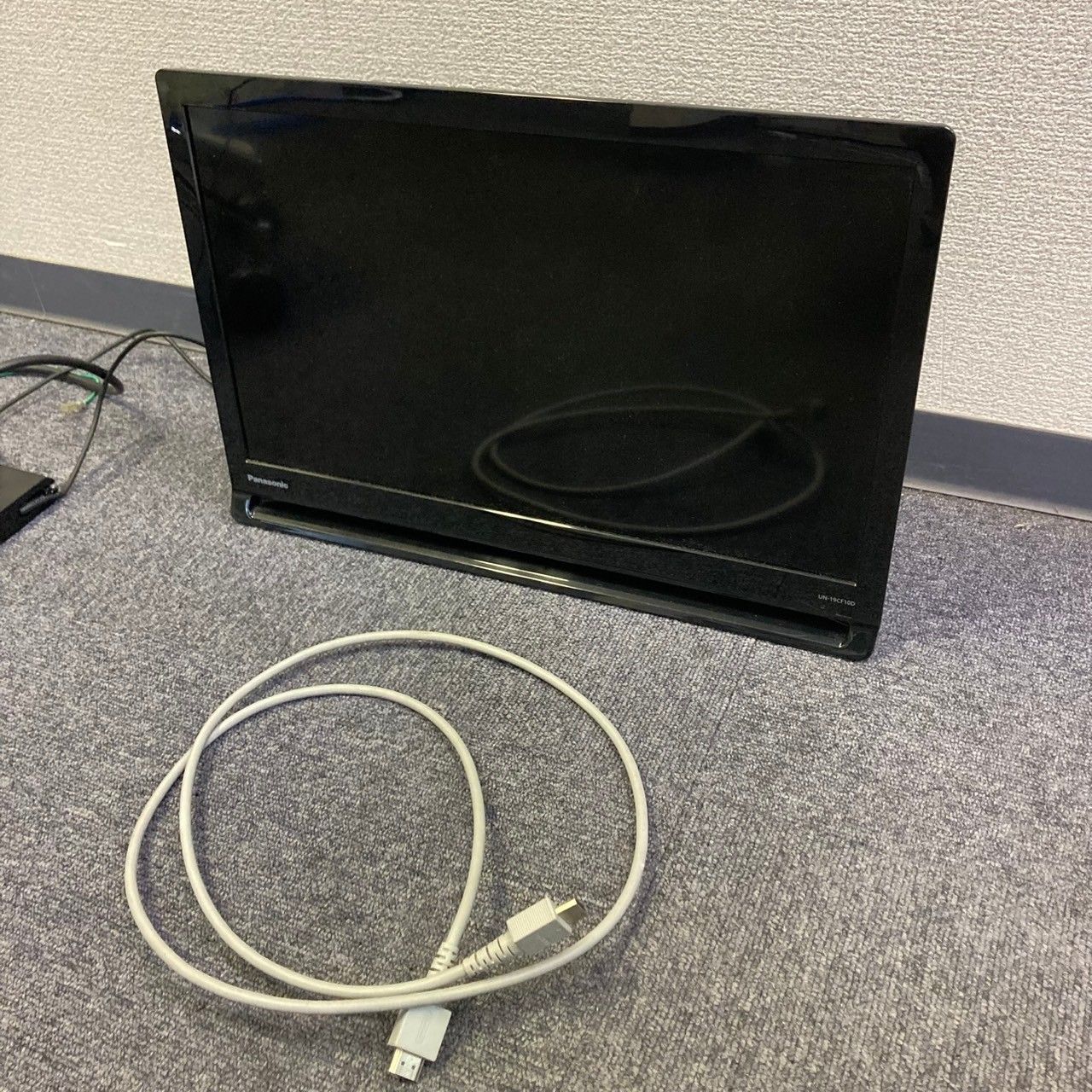 ジャンク】Panasonic パナソニック ポータブルテレビ 19V型