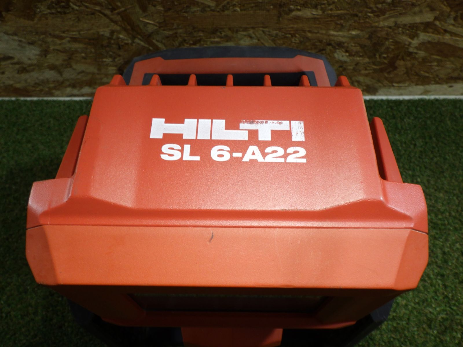 HILTY ヒルティ 充電式エリアライト SL6-A22 作業灯 照明 LED 電動工具