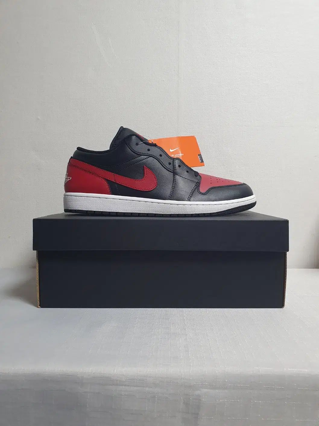 新品 /パッケージ価格 300mm NIKE(ナイキ) エアジョーダン 1 ロー バスケットシューズ ビッグサイズ