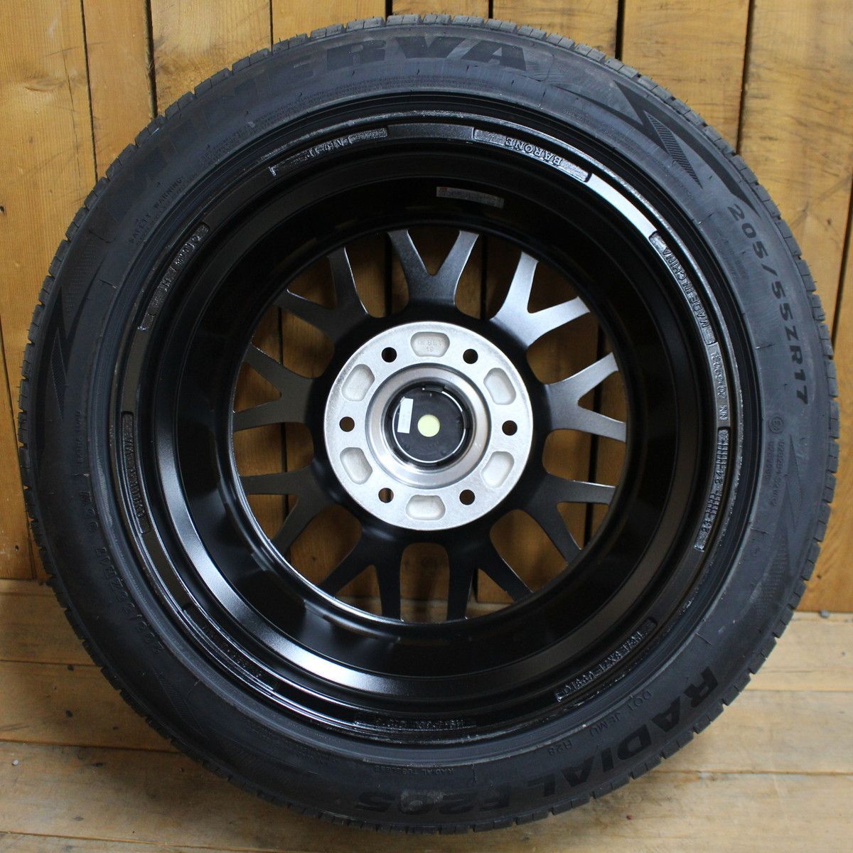 トヨタ 200系 ハイエース オーバーフェンダーサイズ 17インチ 8.5J+19 ファブレス MC-9 ワイド 205/55R17 新品 タイヤ ホイール 4本SET