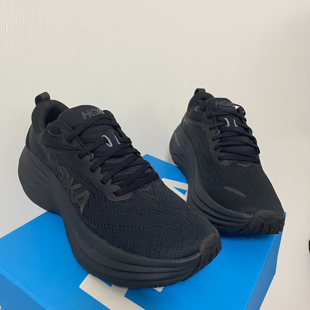 HOKA ONE ONE BONDI 8 ホカオネオネ ランニングシューズメンズレディースボンダイ 8 全18色