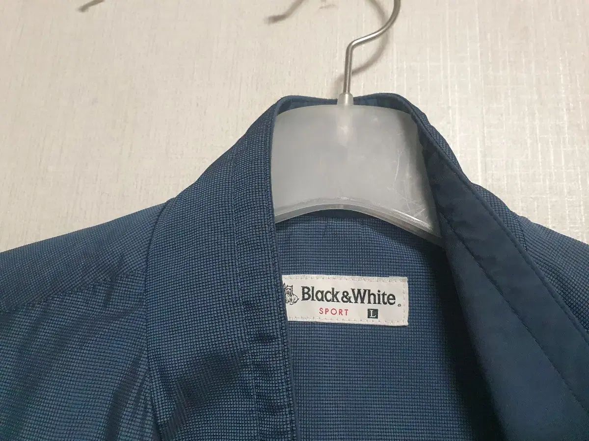 ブラック＆ホワイト