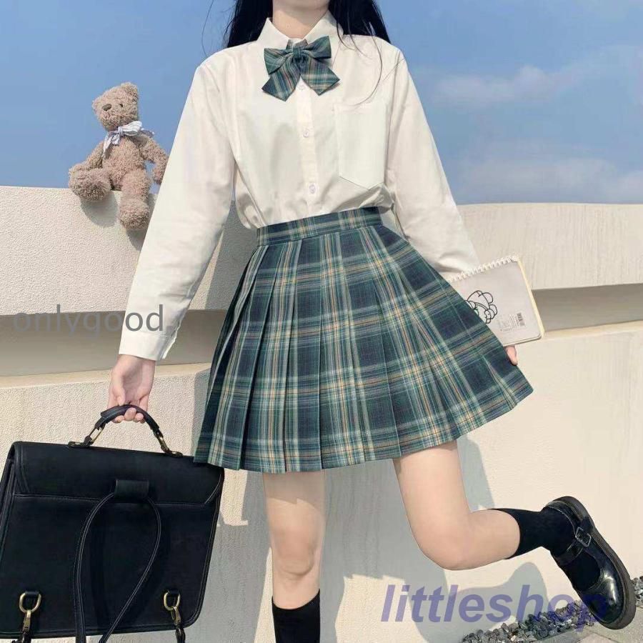 制服