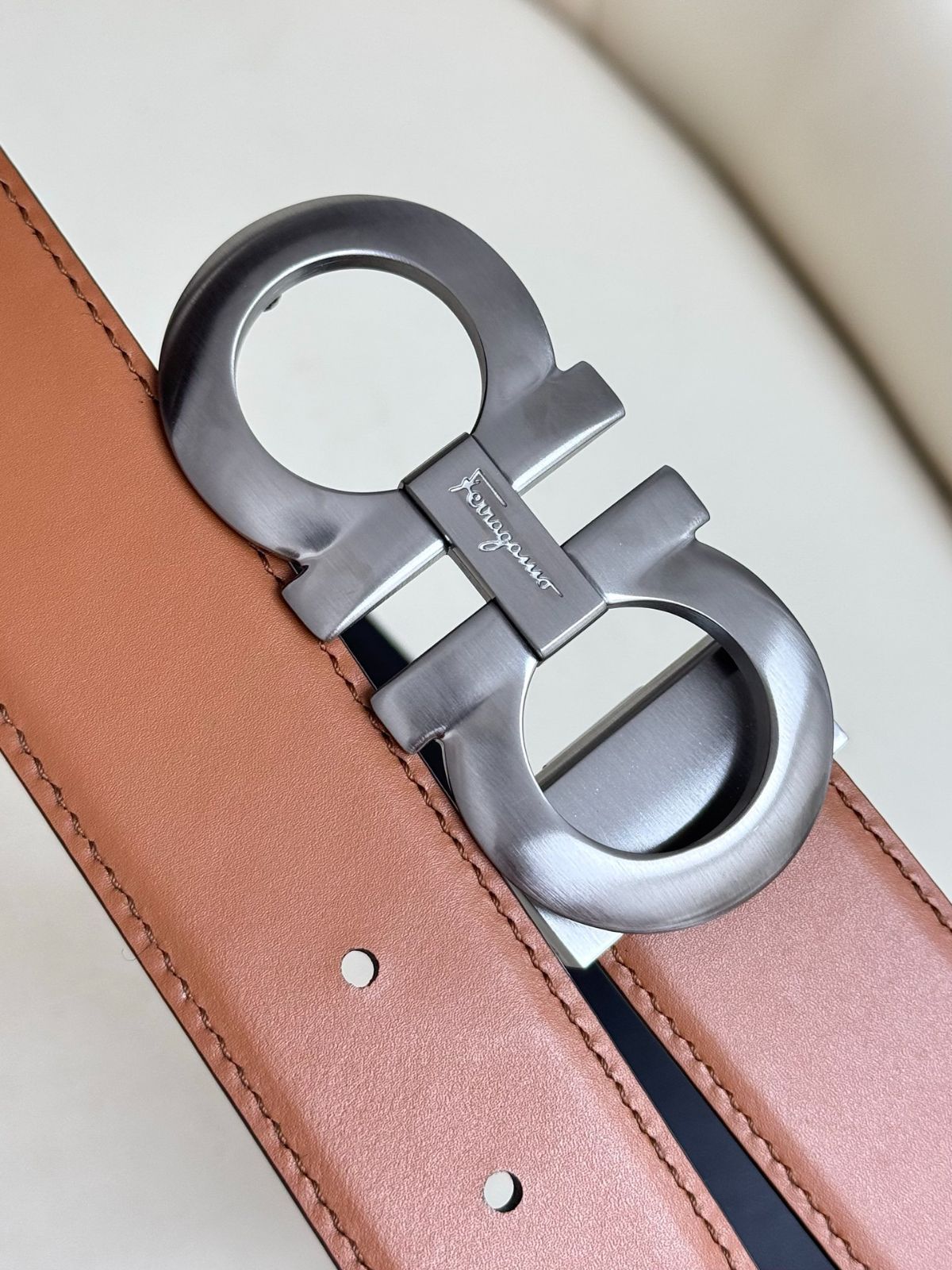 今日特価】Ferragamo ダブル面使用 本革ベルト-2 - メルカリ
