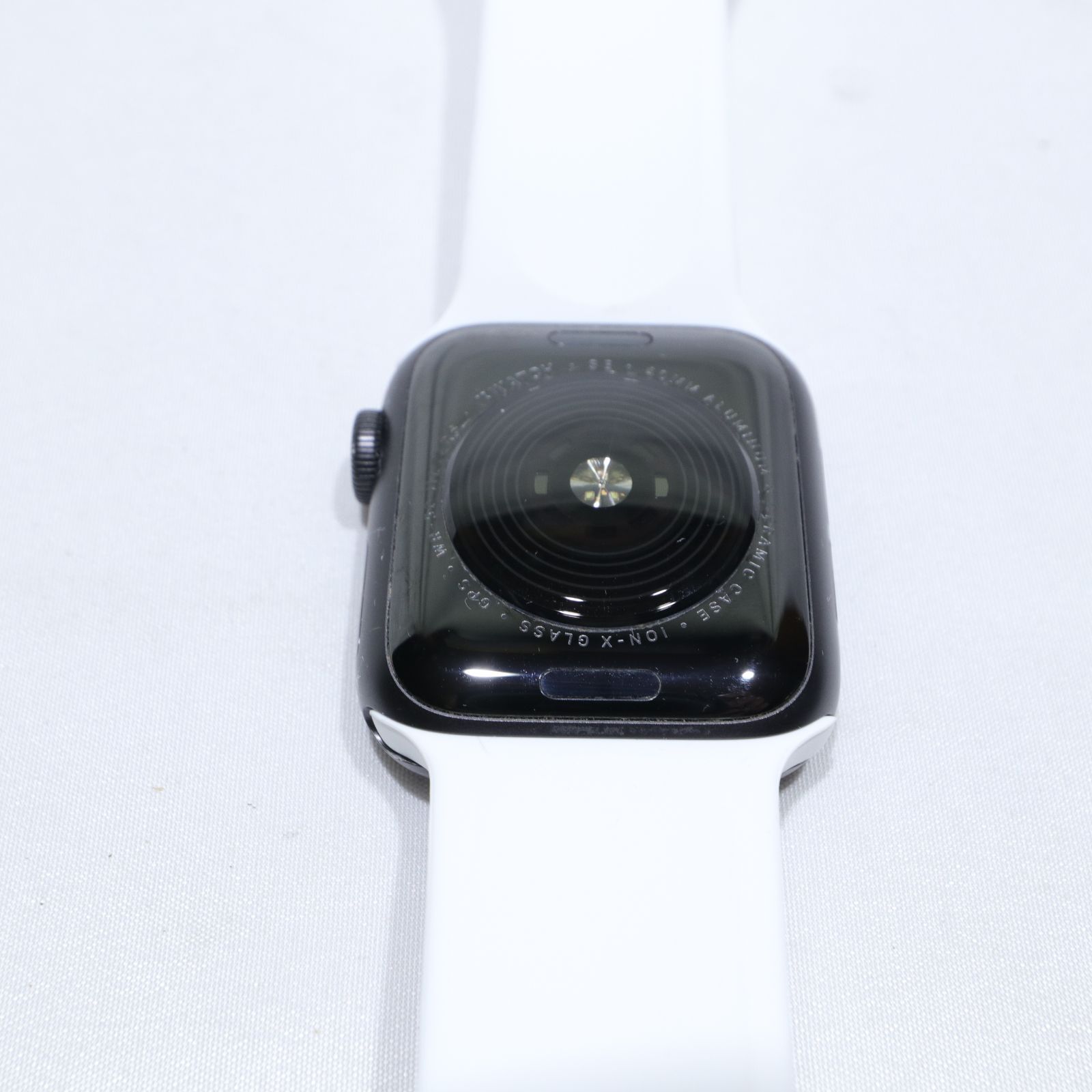 Apple Watch SE 40mm MYDP2J/A ベルト新品 - メルカリ