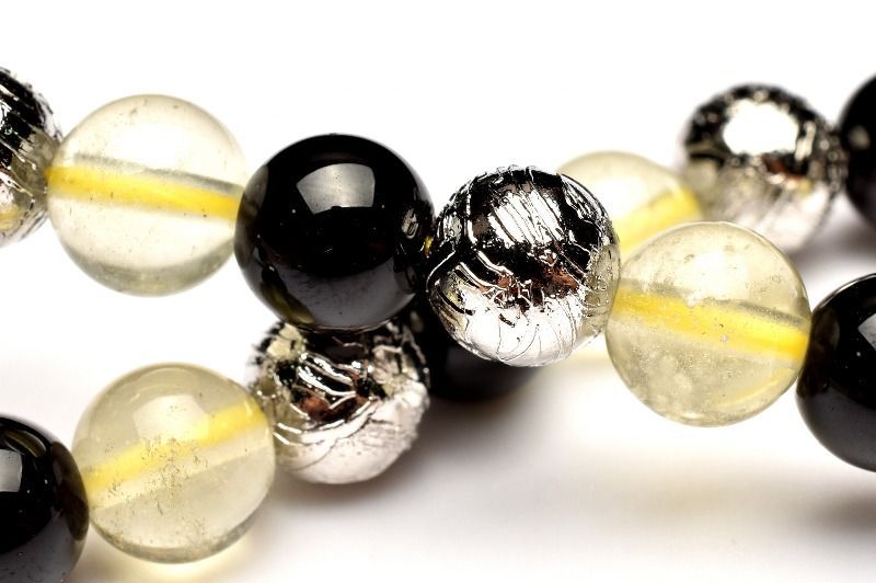 アルタイ隕石 黒隕石