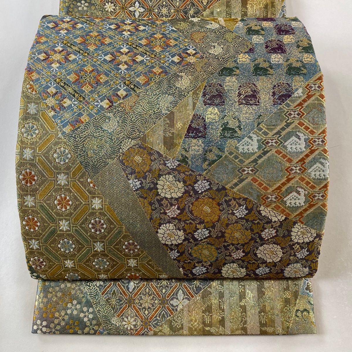 丸帯 正倉院名物裂集成 寄せ柄 牡丹唐草 金糸 箔 金色 全通 正絹