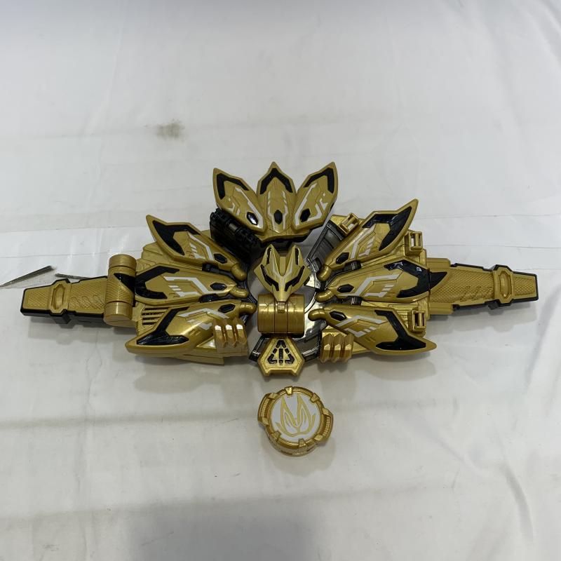 中古】開封)BANDAI DXドゥームズギーツレイズバックル 仮面