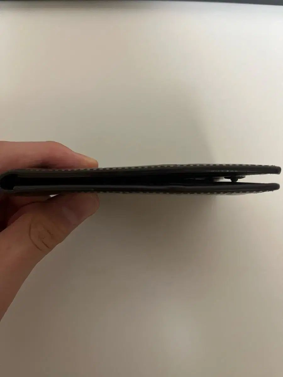 ルイヴィトン ブラック