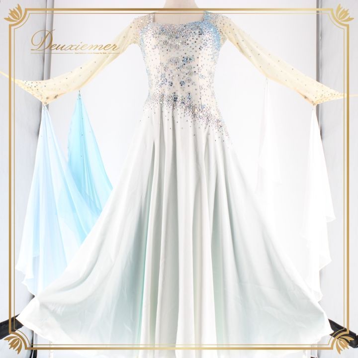 社交ダンス 衣装 スタンダード ドレス ワンピース 白 水色 フロート デモ 競技 ホワイト系 美しいデザイン エレガント ダンスウェア 発表会 フェスティバル パーティー用 シンプル 競技用ドレス レディース