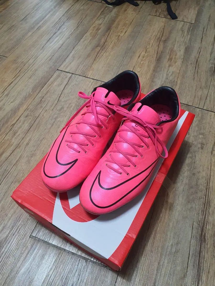 NIKE(ナイキ) マーキュリアル Vapor (ヴェイパー) 10 エリート 255 fg
