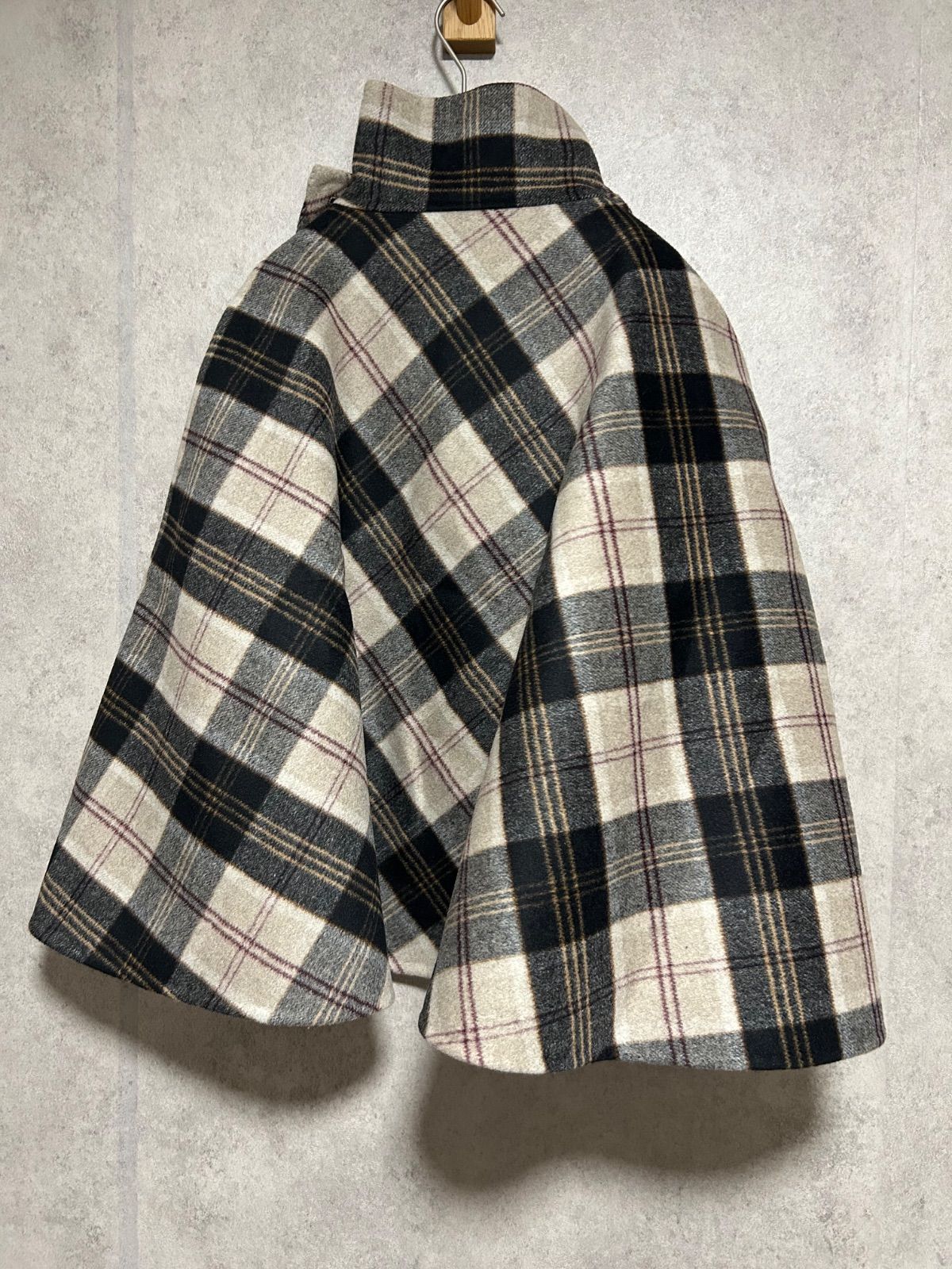 ZARA ZW ウール混紡チェック柄ケープ GULLKHAN_COM