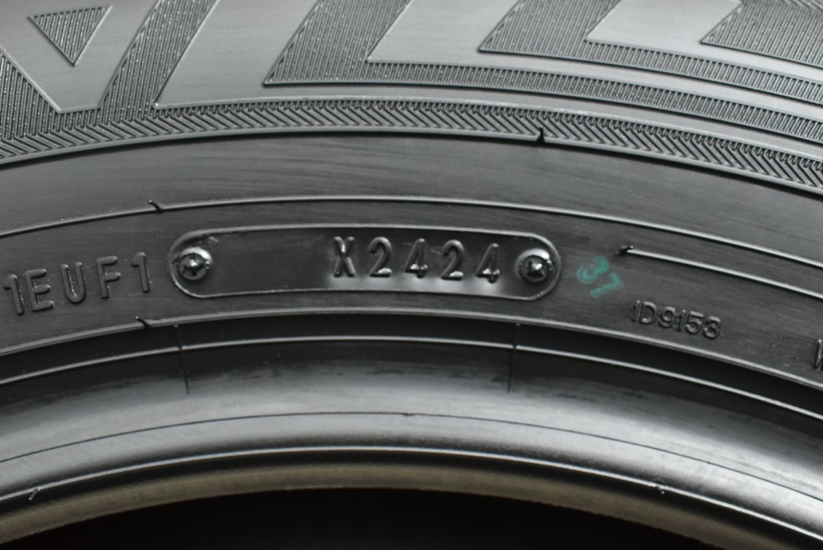 215/60R16　スタッドレス　デリカ　CX-3　ヴェゼル　クラウン　カムリ 2024年製 未使用】ダンロップ ウィンターマックス03 215/60R16 4本