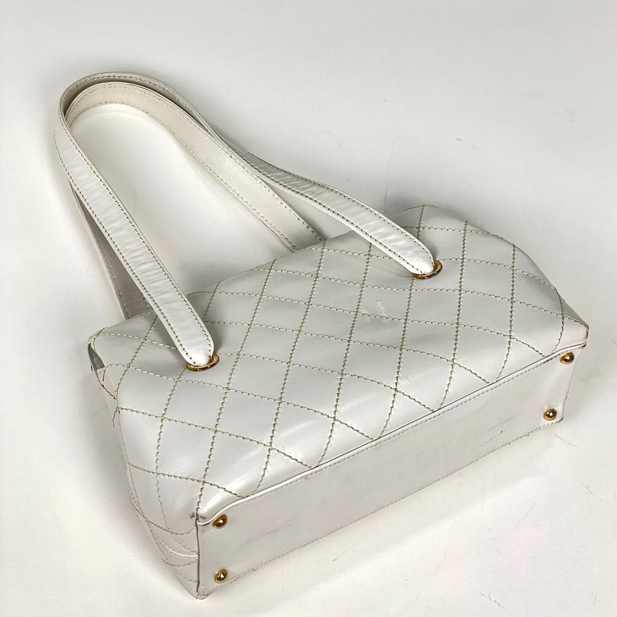 シャネル CHANEL ワイルドステッチ ショルダーバッグ ココマーク シャネル CHANEL ワイルドステッチ ショルダーバッグ ココマーク