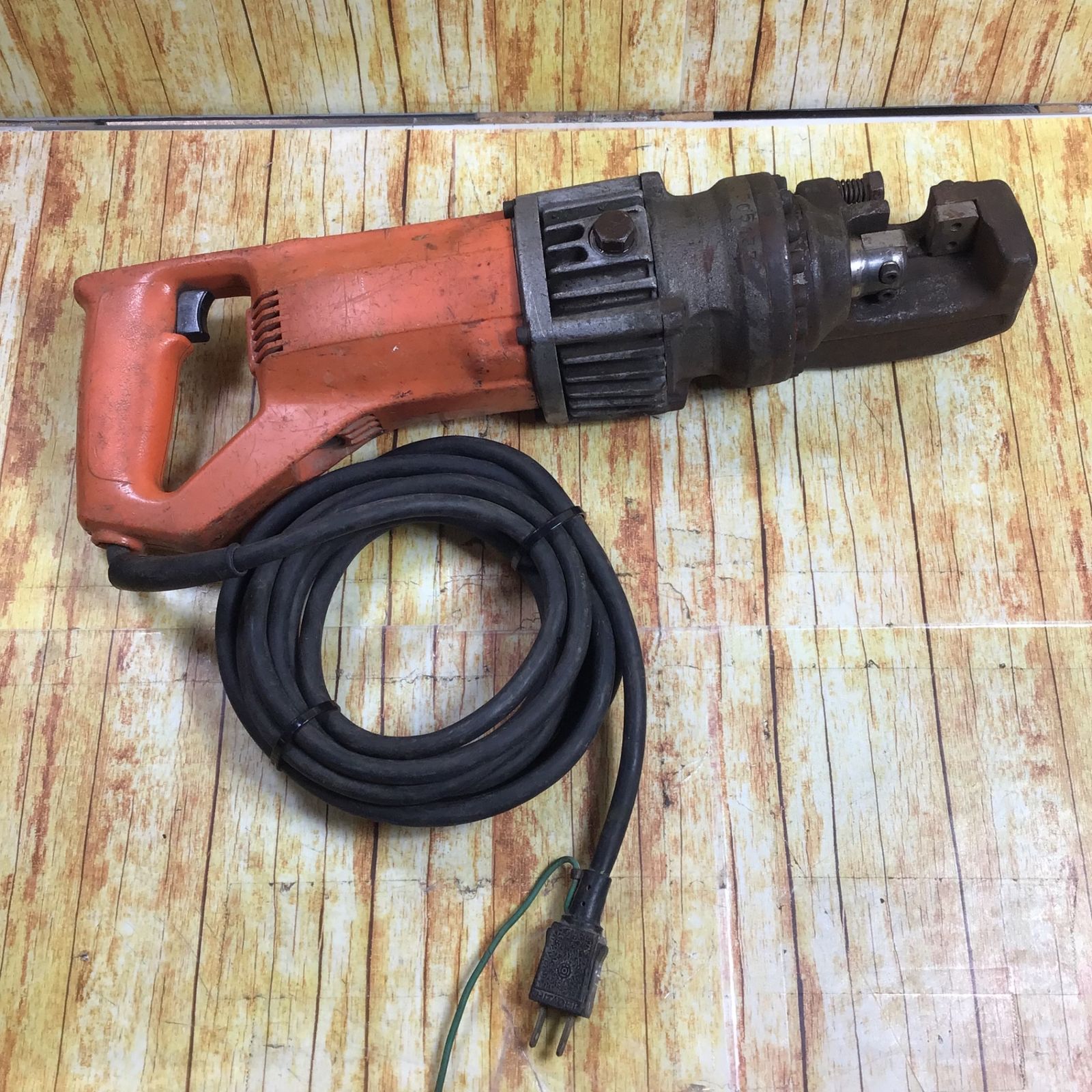 石原機械 IKK DIAMOND DC-13Z 電動油圧式鉄筋カッター【野田愛宕店