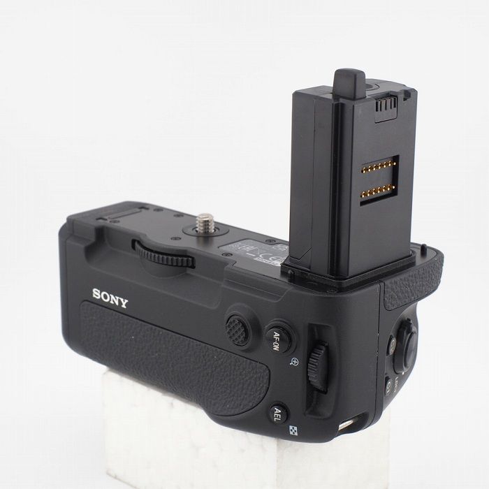 SONY純正VG-C4EM 縦位置グリップ ソニー 極美品 保護ステッカー付き