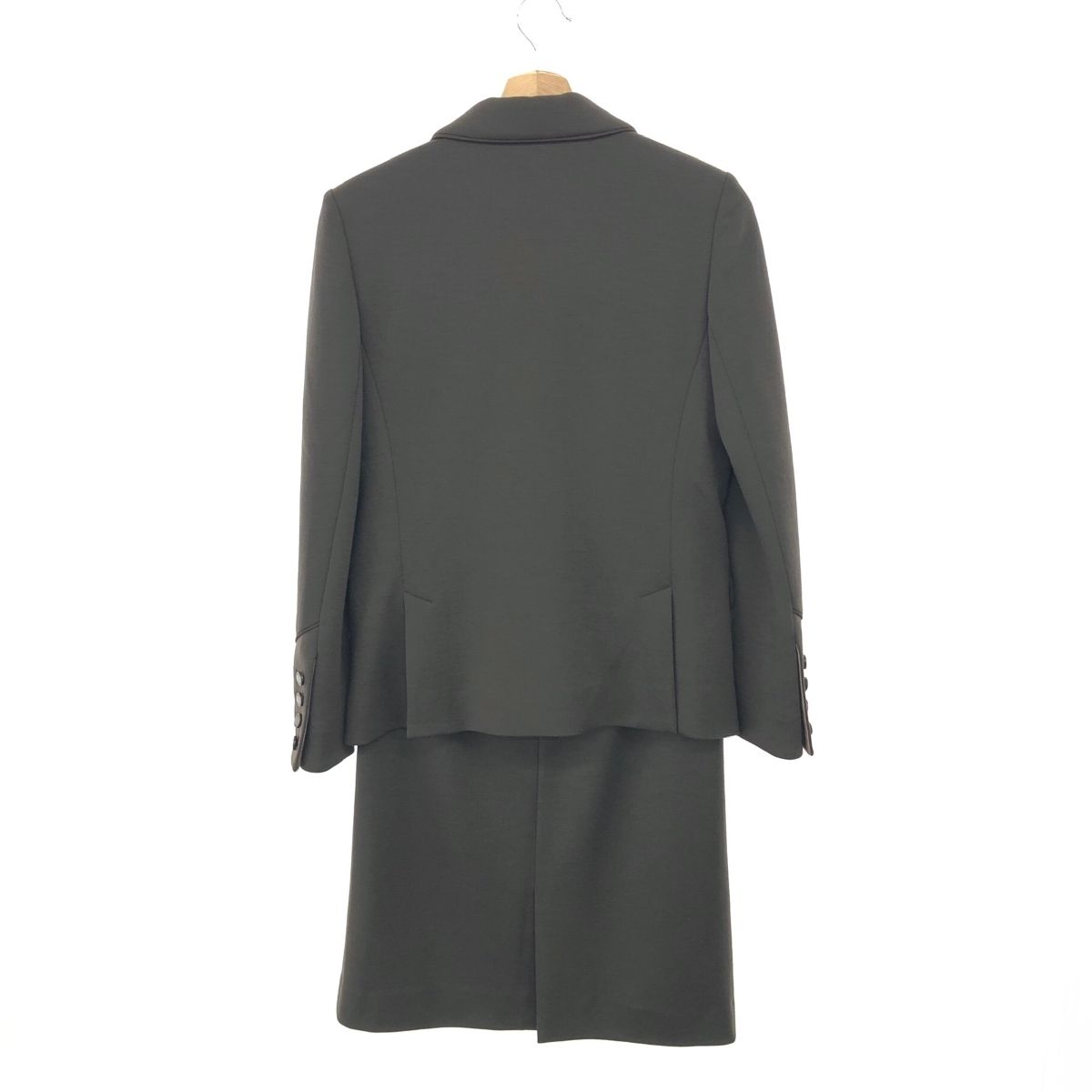 LEONARD レオナール ジャケット＆スカート スーツ 袖花柄 セットアップ