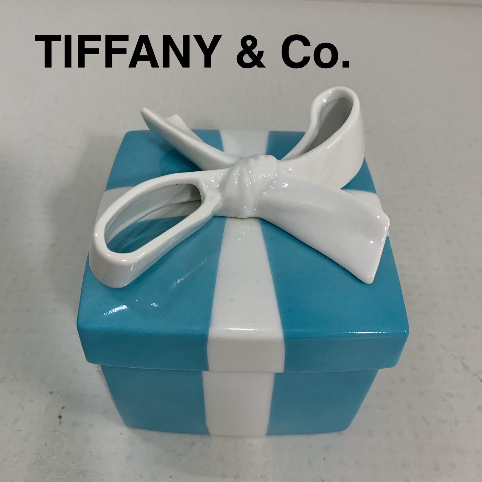 ティファニー ジュエリーケース Ｌボックス ラージ リボン ティファニーブルー ティファニー ジュエリーケース Lボックス ラージ リボン
