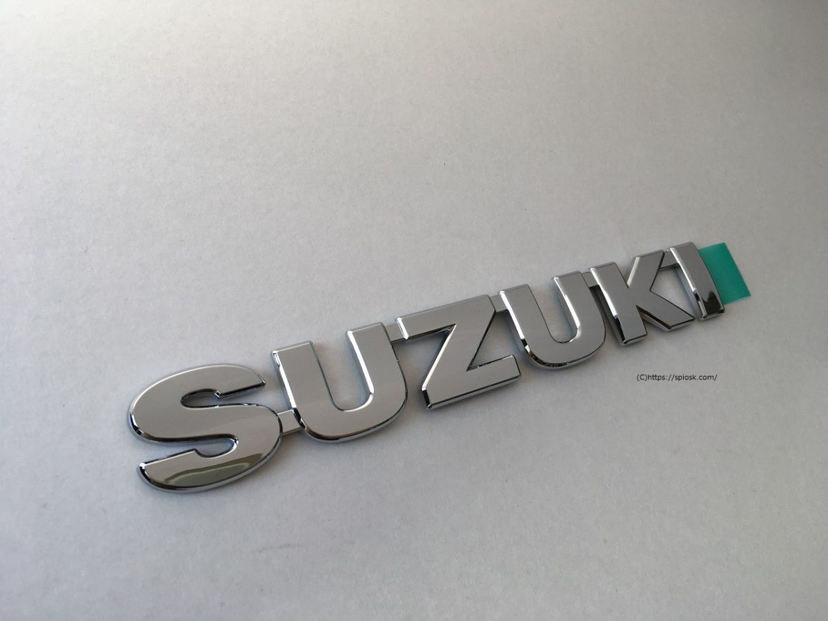 スズキ エスクード 海外仕様 純正リアエンブレム SUZUKI 輸出仕様パーツエスピーアイ メルカリ