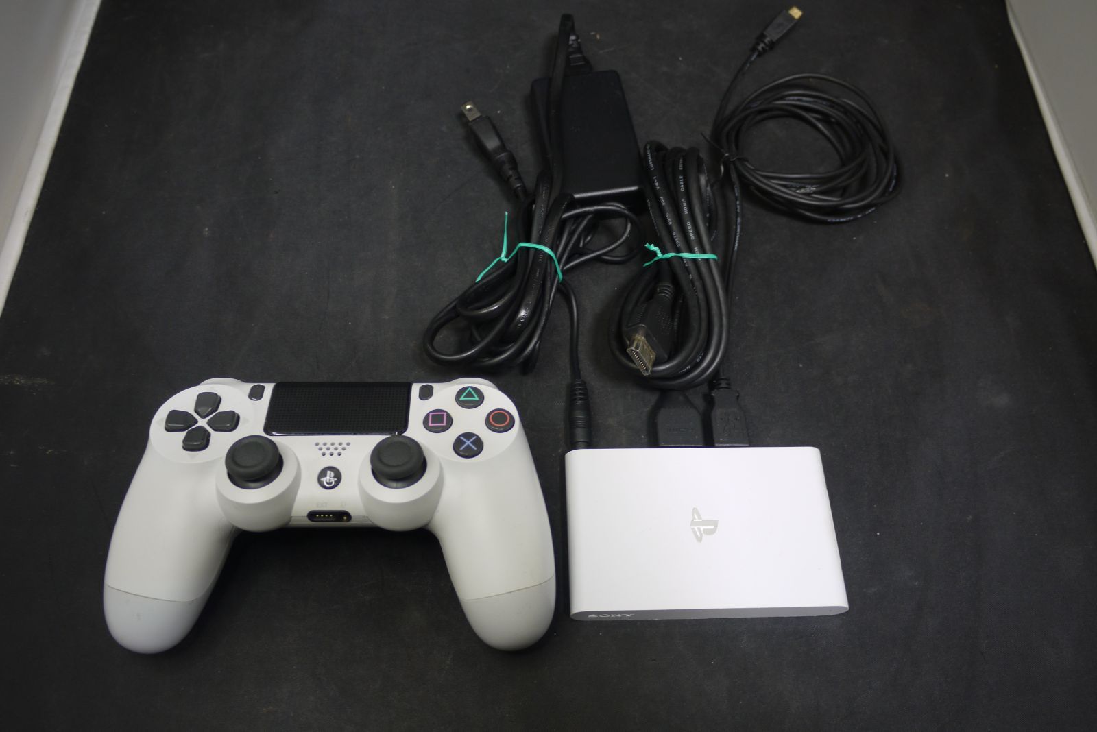 SONY PlayStation Vita TV VTE-1000 16GBメモリーカード付き