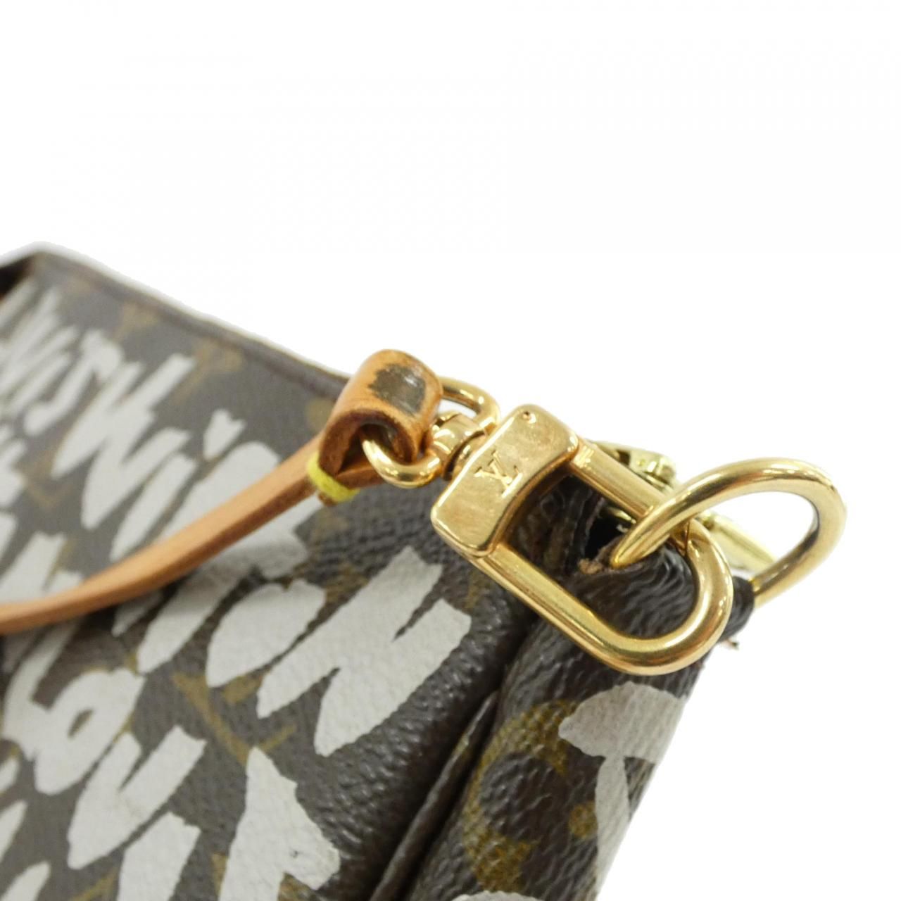 ルイ・ヴィトン　LOUISVUITTON　アクセサリーポーチ グラフィティ ルイヴィトングラフィティアクセサリーポ－チ